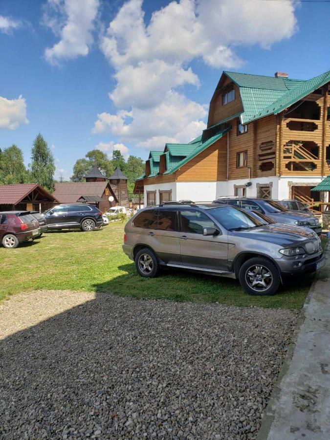Hotel Edelweiss Carpathians Myhowe Exterior foto