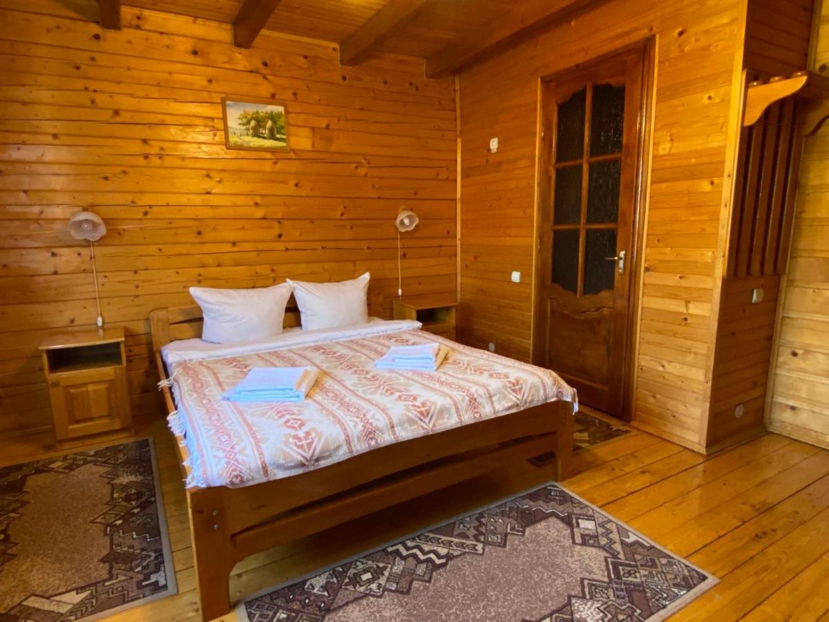 Hotel Edelweiss Carpathians Myhowe Exterior foto
