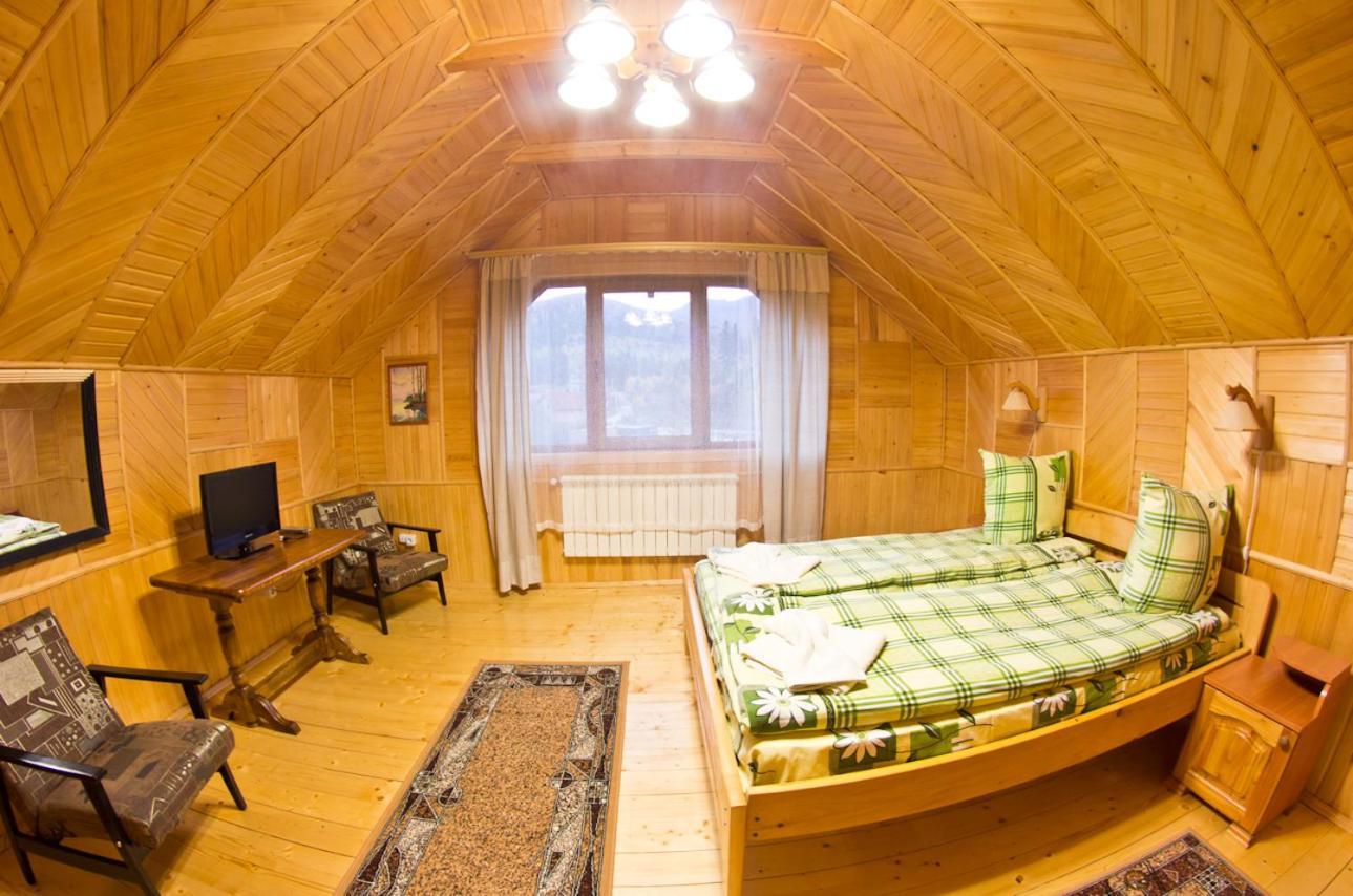 Hotel Edelweiss Carpathians Myhowe Exterior foto