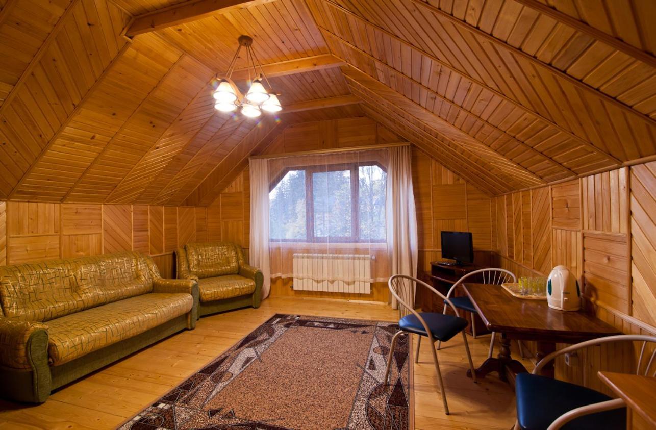 Hotel Edelweiss Carpathians Myhowe Exterior foto